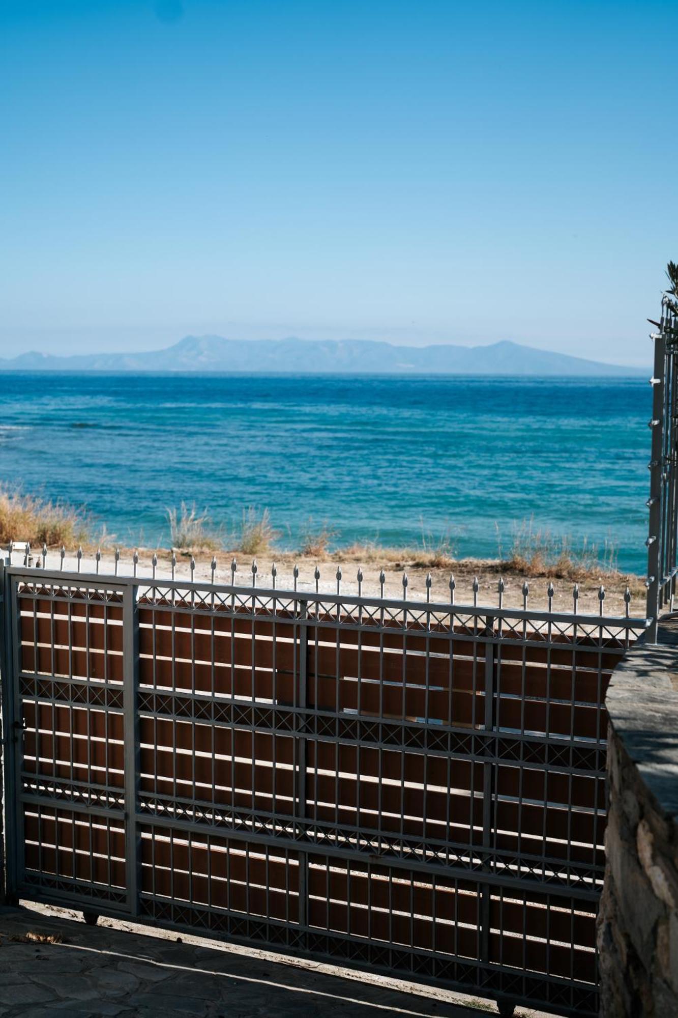 Aegean View Villa Loutra Elevtheron ภายนอก รูปภาพ