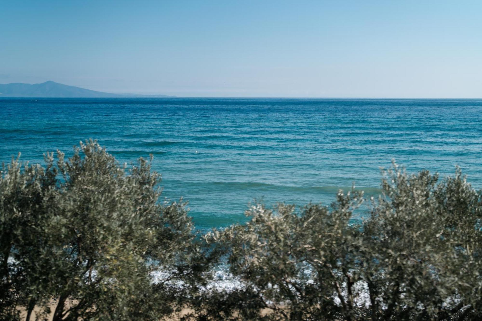 Aegean View Villa Loutra Elevtheron ภายนอก รูปภาพ