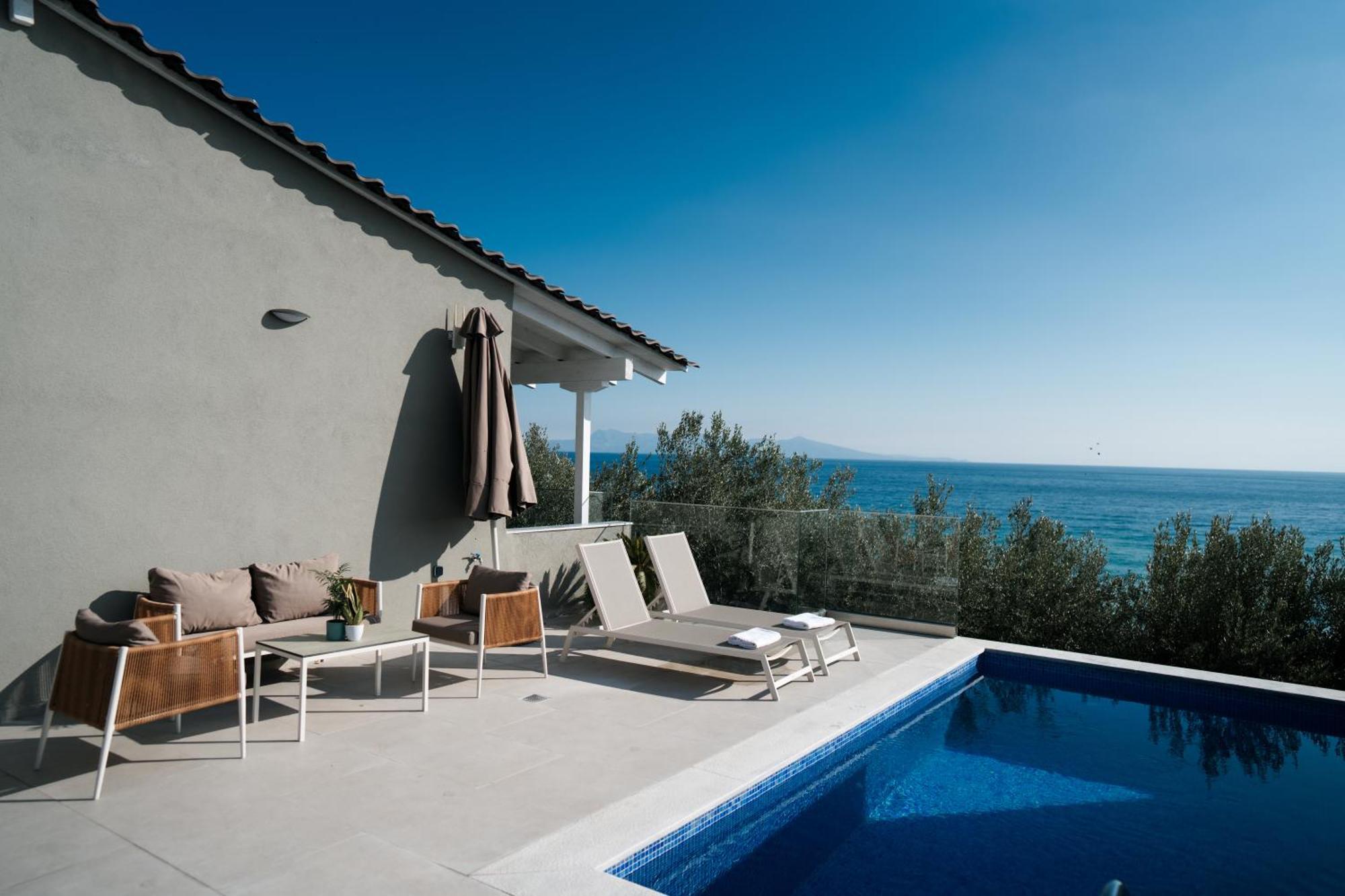 Aegean View Villa Loutra Elevtheron ภายนอก รูปภาพ