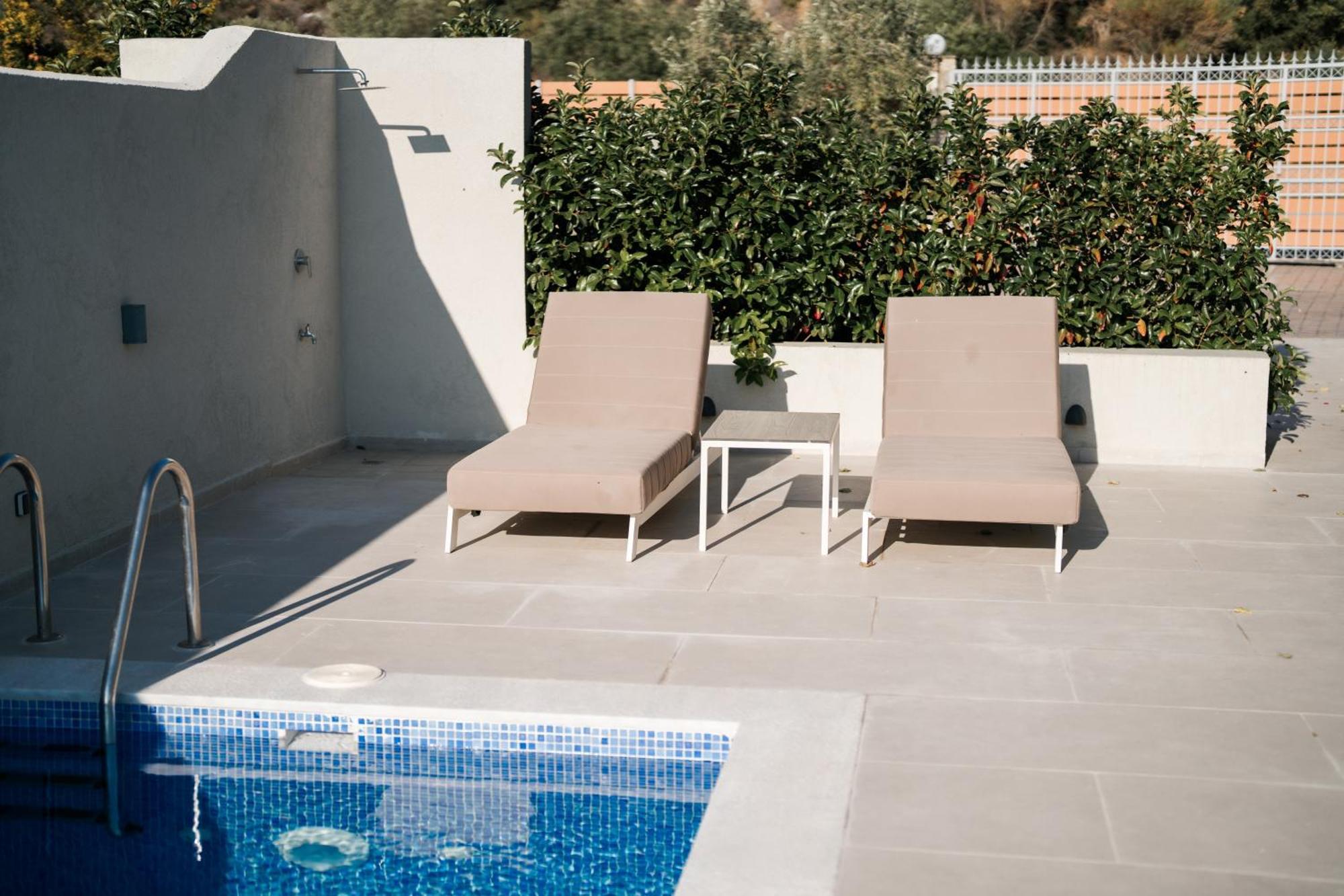 Aegean View Villa Loutra Elevtheron ภายนอก รูปภาพ