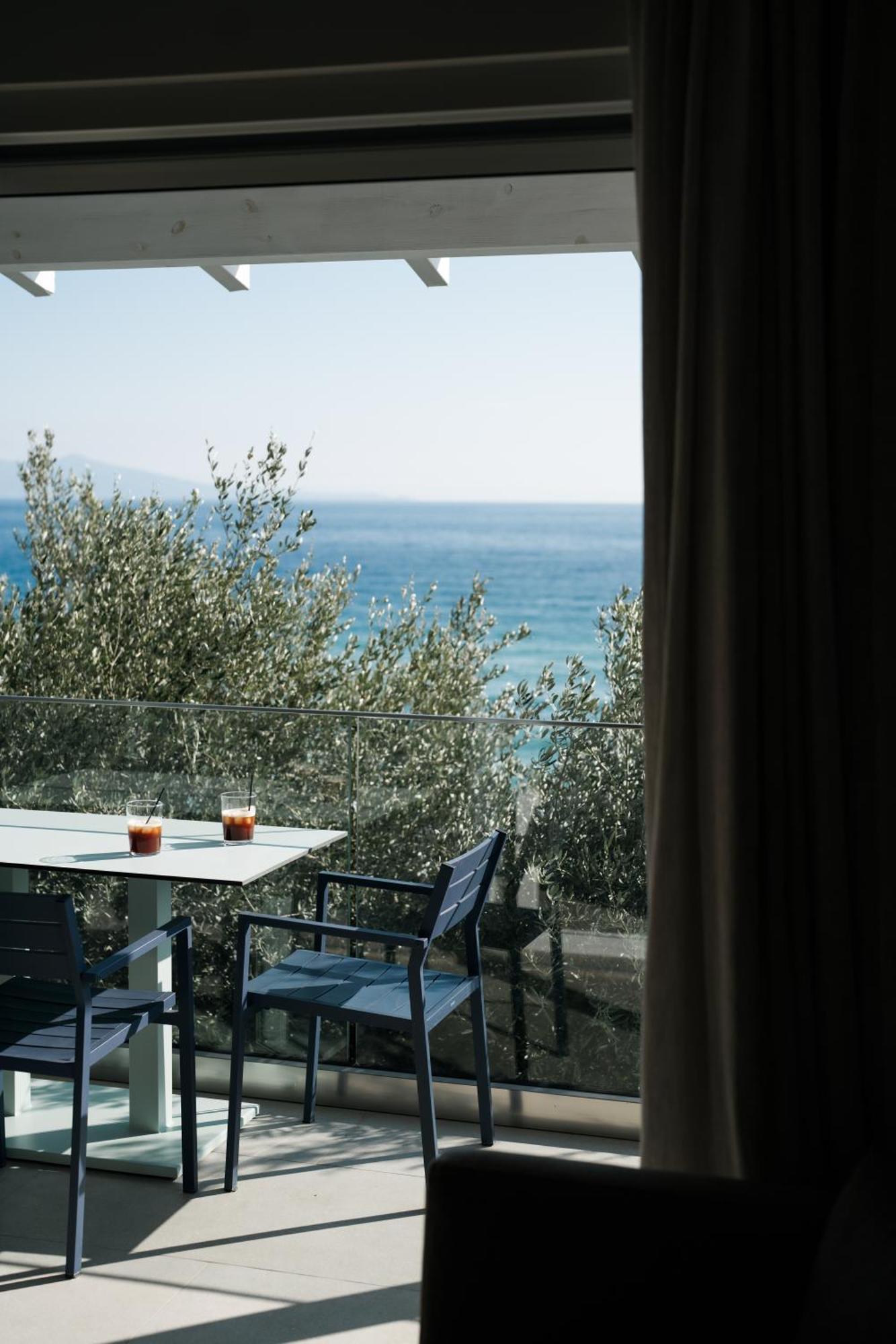 Aegean View Villa Loutra Elevtheron ภายนอก รูปภาพ